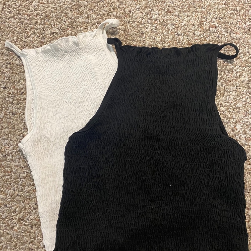 2 TILLYS CAMIS